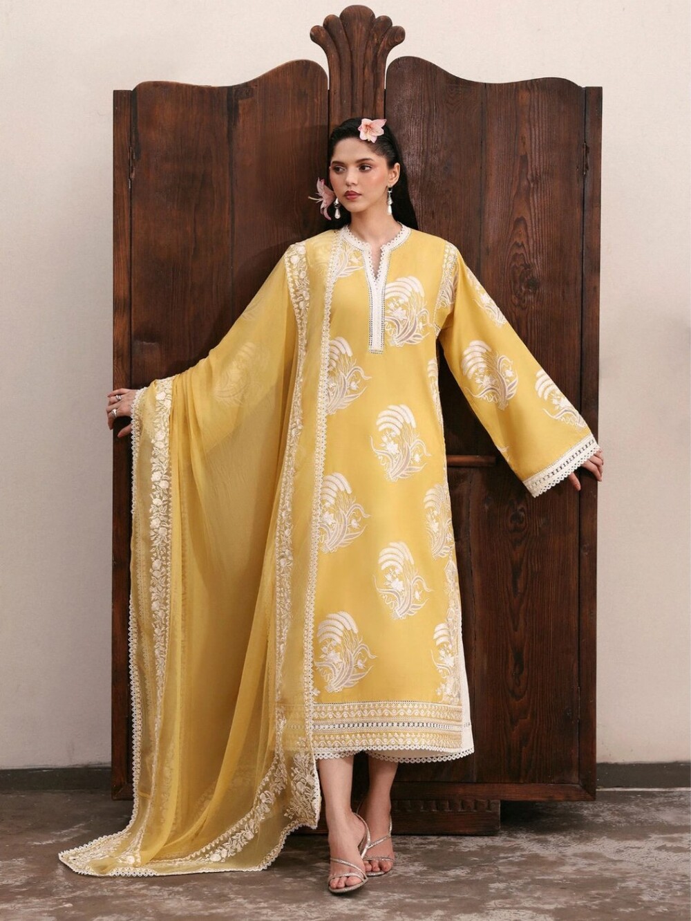Hussain Rehar Designer Dress NWOT